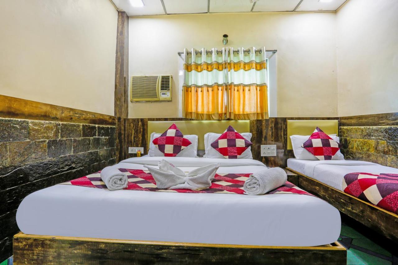 Terminus Hotel Bandra Mumbai Exterior photo